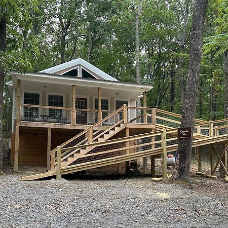 Coyote Cabin At Woodland Retreat At Desoto Beside Desoto State Park Fort Payne Exterior photo